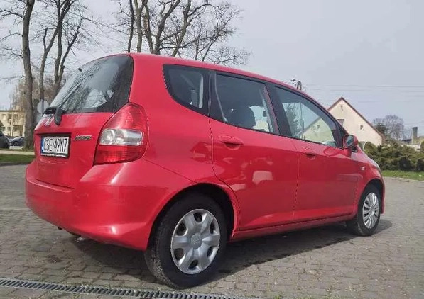 Honda Jazz cena 11900 przebieg: 115000, rok produkcji 2006 z Więcbork małe 172